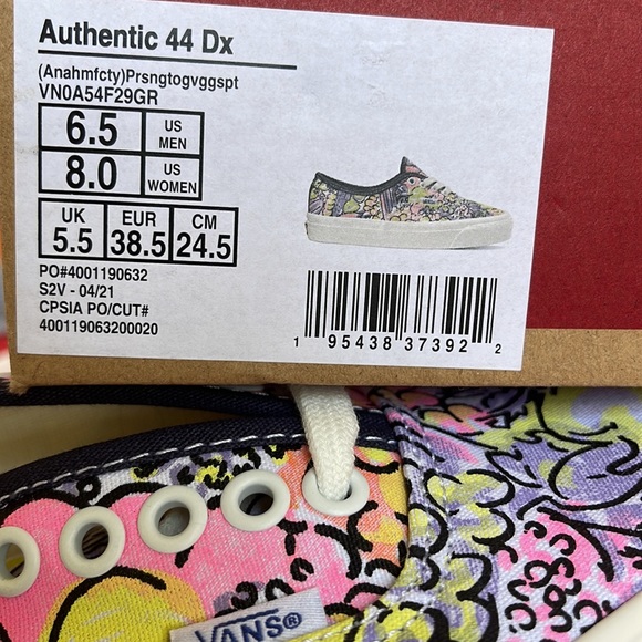 Vans Authentic 44 Dx
(Anahmfcty)Prsngtogvggspt
VNOA54F29GR
WMNS sneakers - Picture 16 of 16